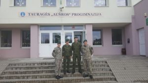 Karjeros diena su kariais Karjeros diena su kariais