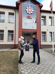 Konkurso „Nelipk ant to paties grėblio“ nugalėtoja – 7a kl. mokinė Austėja Kivilytė Konkurso „Nelipk ant to paties grėblio“ nugalėtoja – 7a kl. mokinė Austėja Kivilytė