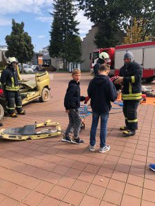 6b klasės mokiniai dalyvavo Darnaus judumo savaitės renginyje 6b klasės mokiniai dalyvavo Darnaus judumo savaitės renginyje
