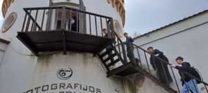 Integruota dailės pamoka – klasės valandėlė „Parodos matymas kuratorės žvilgsniu“