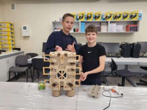 STEAM renginys „Tvarumo misija: Išgelbėk miestą“